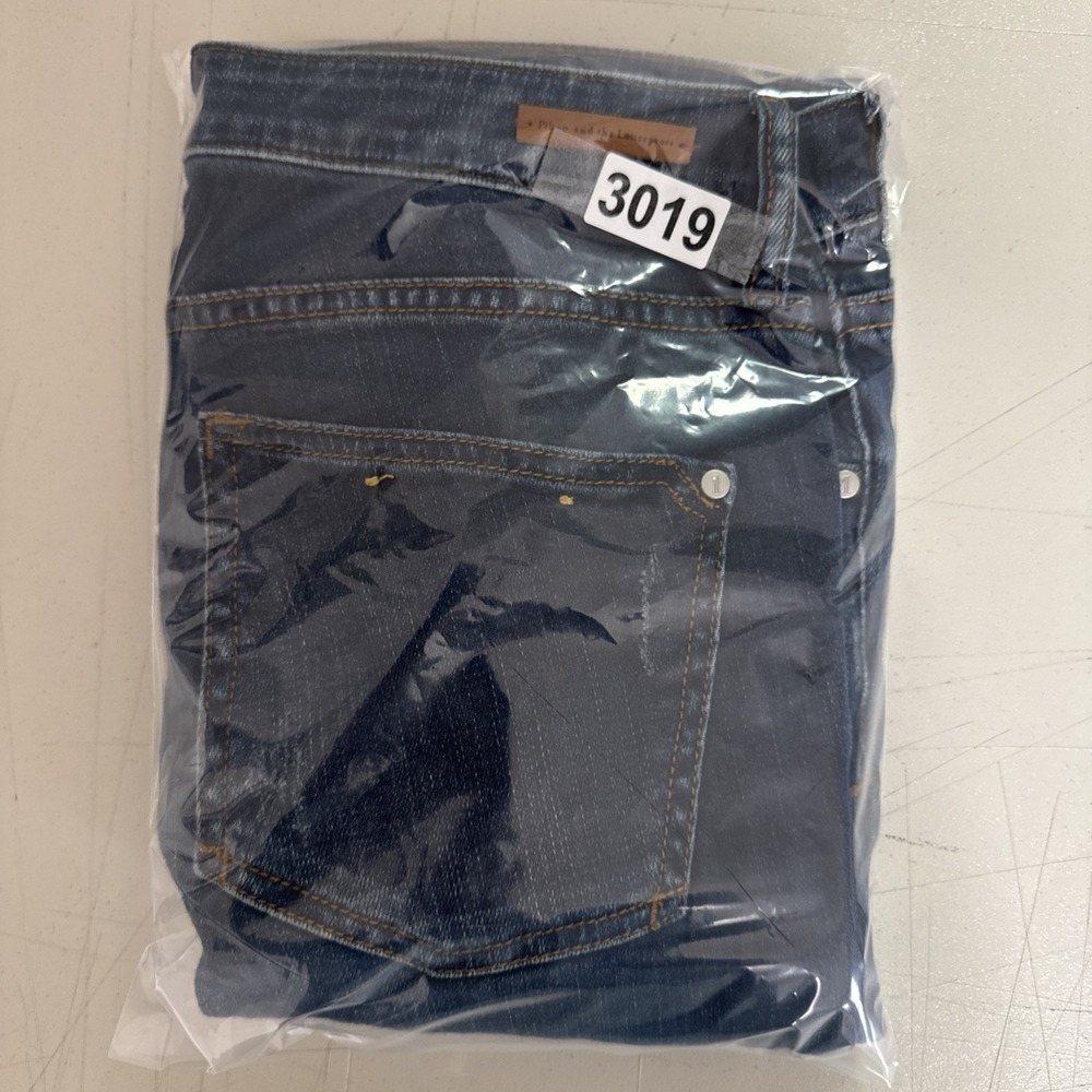 Pilcro Anthropologie Stet Jeans Womens Sz 30x27 Distressed Crop Faded Dark Denim - Picture 12 of 12